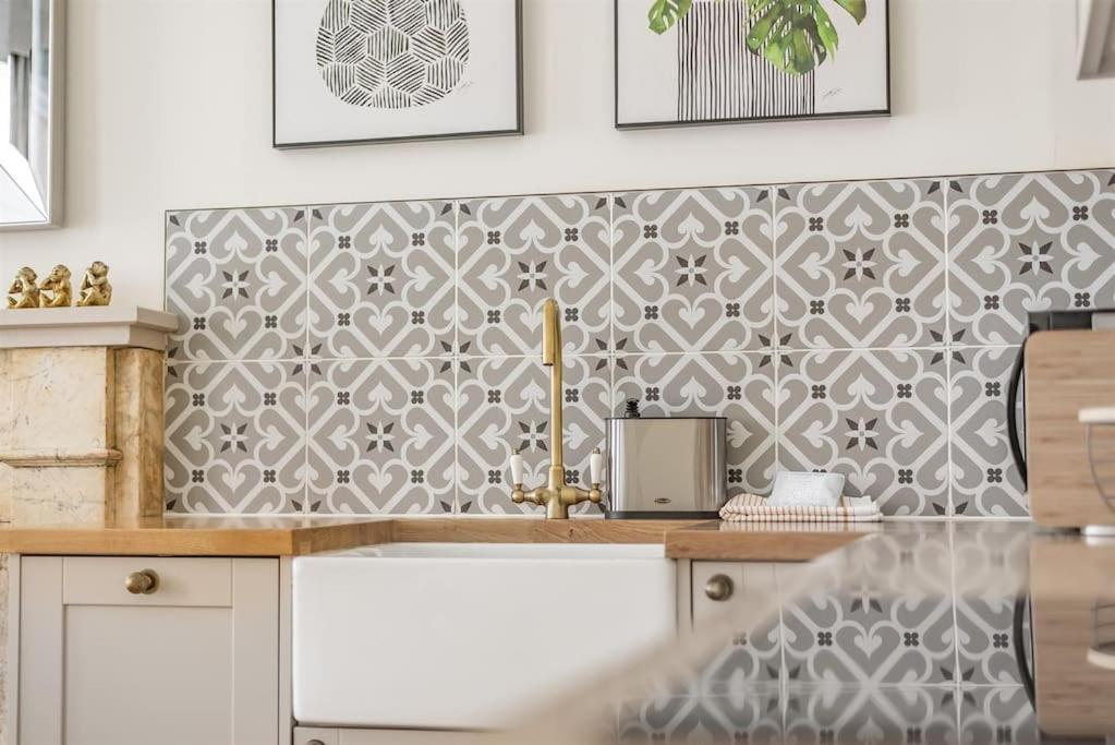 Rowntree One - Stunning Apartment- Grade II Listed York Zewnętrze zdjęcie