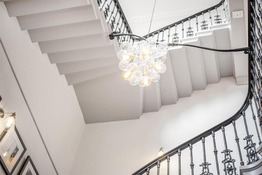 Rowntree One - Stunning Apartment- Grade II Listed York Zewnętrze zdjęcie